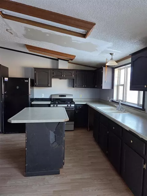 3551 N Neff, Edmore, MI 48829 photo 2