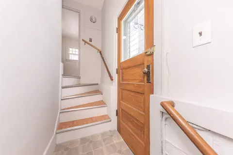 Entry Way - 701 Michigan, Monroe, MI 48162 photo 1 of 1