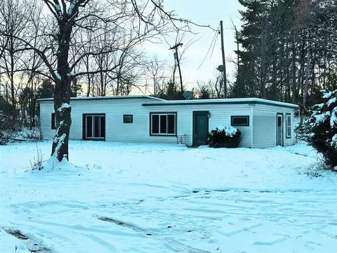2770 S Wagner, Ann Arbor, MI 48103