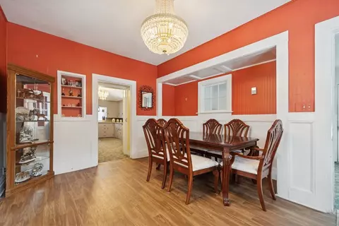 Dining - 3493 E Michigan, Jackson, MI 49202 photo 2 of 3