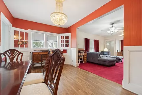 Dining - 3493 E Michigan, Jackson, MI 49202 photo 1 of 3