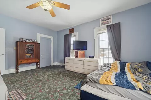 Bedroom - 3493 E Michigan, Jackson, MI 49202 photo 2 of 6