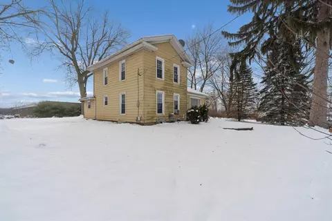 Exterior - 3493 E Michigan, Jackson, MI 49202 photo 2 of 6