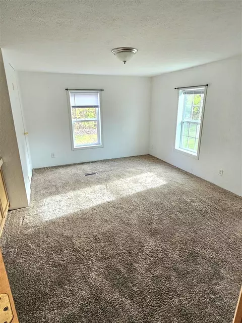 Bedroom - 13122 Riverside, Constantine, MI 49042 photo 1 of 3
