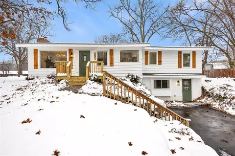 2621 Poe, Wyoming, MI 49509