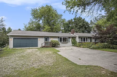 25844 Co Rd 358, Lawton, MI 49065