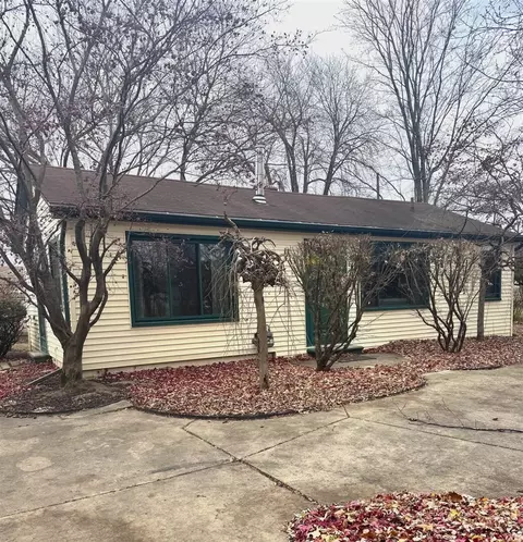 642 Gilman, Garden City, MI 48135