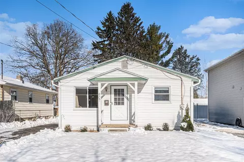 907 Tisdale, Lansing, MI 48910