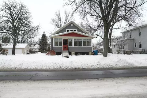 1345 Washington, Grand Haven, MI 49417