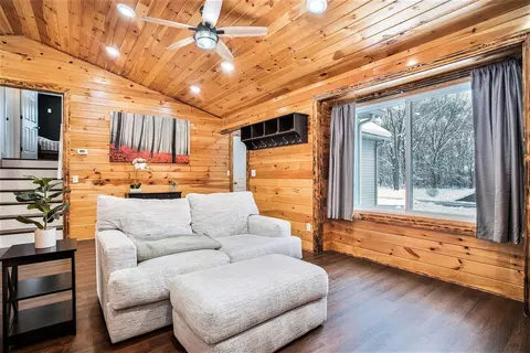 Living - 970 Scenic Vw, Plainwell, MI 49080 photo 2 of 2