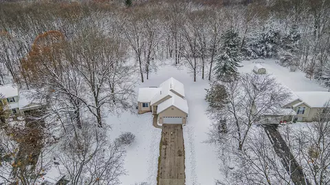 970 Scenic Vw, Plainwell, MI 49080