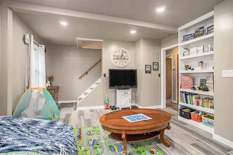 Other - 617 N Gordon, Marshall, MI 49068 photo 6 of 7