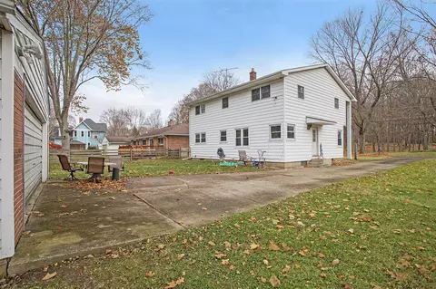 Exterior - 617 N Gordon, Marshall, MI 49068 photo 2 of 3