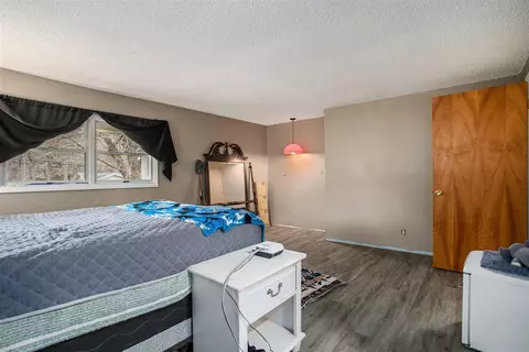 Bedroom - 617 N Gordon, Marshall, MI 49068 photo 3 of 3