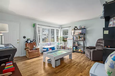 Other - 617 N Gordon, Marshall, MI 49068 photo 2 of 7