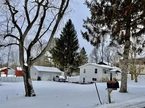 3668 Saint Mark, Jackson, MI 49201 photo 2