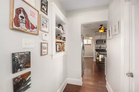 Entry Way - 406 S Webster, Jackson, MI 49203 photo 1 of 1