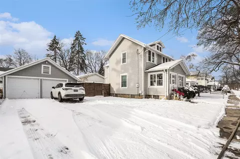 Exterior - 406 S Webster, Jackson, MI 49203 photo 3 of 4