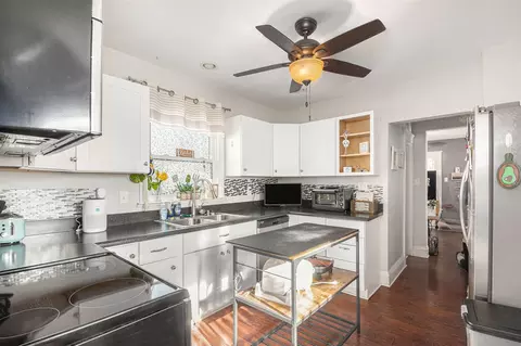 Kitchen - 406 S Webster, Jackson, MI 49203 photo 1 of 1