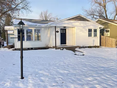 1023 Sutton, Adrian, MI 49221