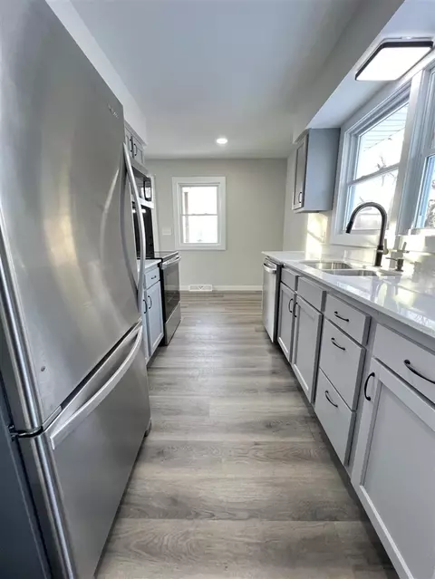 Kitchen - 1023 Sutton, Adrian, MI 49221 photo 4 of 5