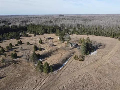 14246 County Road 441, Posen, MI 49776
