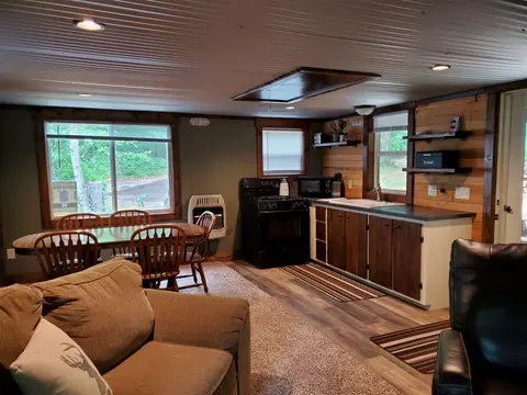 5242 S S Frst, Baldwin, MI 49304 photo 5