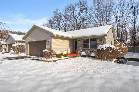 5823 Wood Vly #84, Kalamazoo, MI 49009