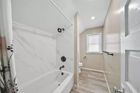 Bath - 407 S West, Jackson, MI 49201 photo 2 of 3