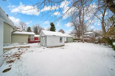 Exterior - 407 S West, Jackson, MI 49201 photo 8 of 10