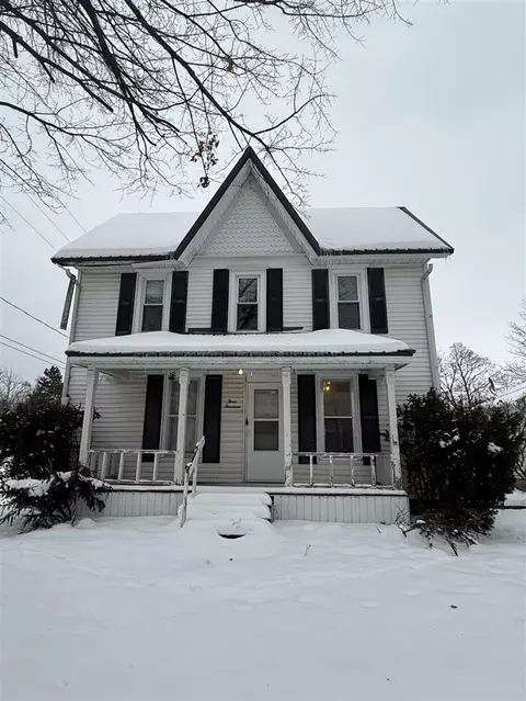 314 Cleveland, Nashville, MI 49073