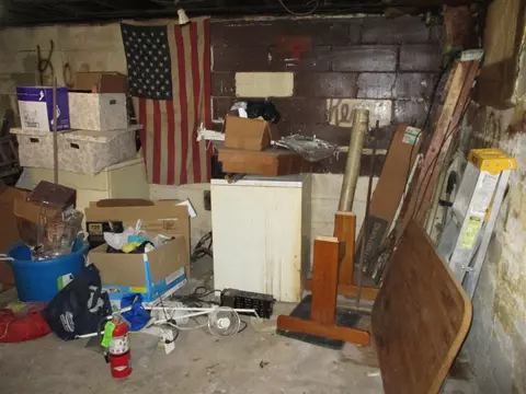 Exterior - 1712 E Ganson, Jackson, MI 49202 photo 3 of 6