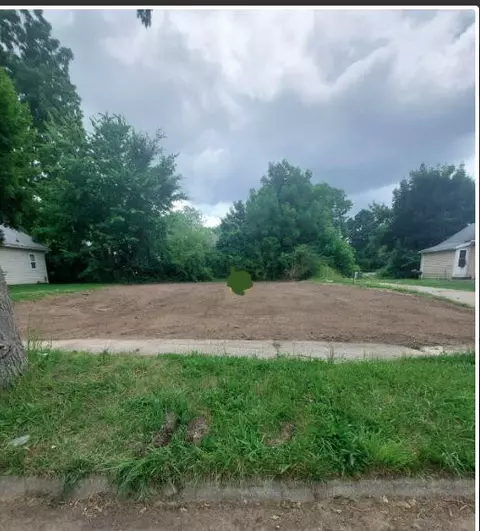 943 Williams, Jackson, MI 49203