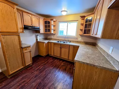 Kitchen - 15700 Oakbrook, Romulus, MI 48174 photo 1 of 1