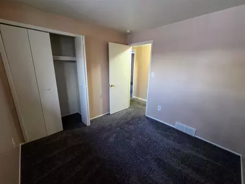 Bedroom - 15700 Oakbrook, Romulus, MI 48174 photo 1 of 4