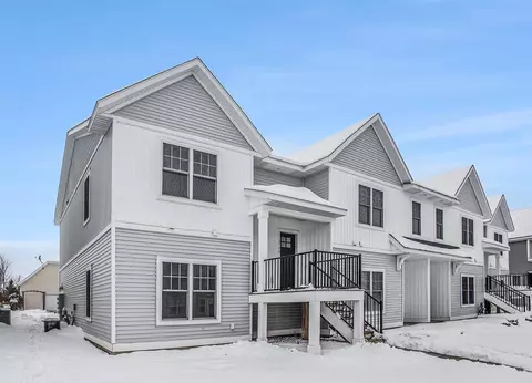 2106 Sherwood, Holland, MI 49423