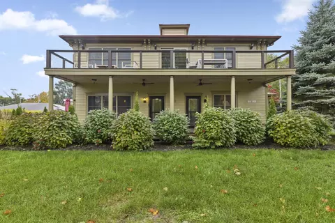 11 E Chestnut #1, Douglas, MI 49406