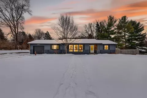3312 Thornapple Riv, Grand Rapids, MI 49546