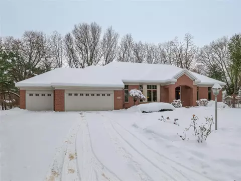 5939 Swallow, Kalamazoo, MI 49009