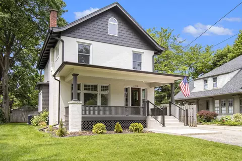 2338 Glenwood, Kalamazoo, MI 49008