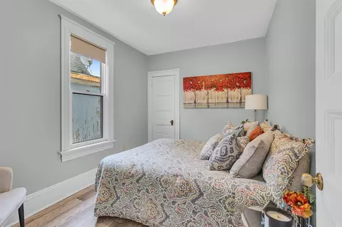 Bedroom - 109 Edgewood, Jackson, MI 49201 photo 4 of 9