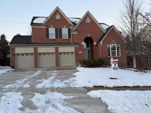 49896 Parkside, Northville, MI 48168