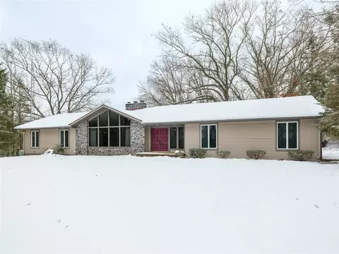 22853 Concord, Mattawan, MI 49071