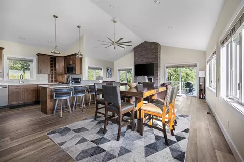 Dining - 15241 Maxey, Arcadia, MI 49613 photo 5 of 5