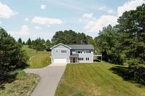 15241 Maxey, Arcadia, MI 49613