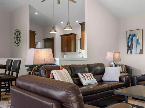 Living - 15241 Maxey, Arcadia, MI 49613 photo 8 of 11