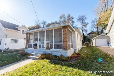 1433 Escott, Grand Rapids, MI 49504