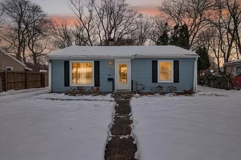 1014 Hall St, Albion, MI 49224