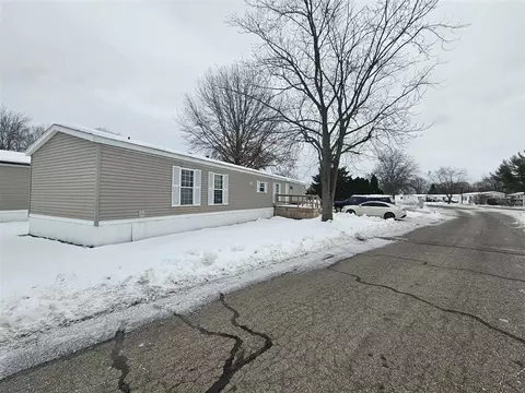 7156 Houndstooth, Grand Rapids, MI 49548