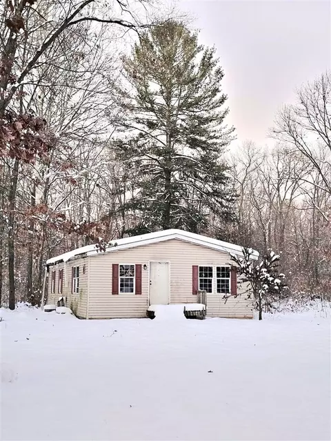 3029 Primrose, Allegan, MI 49010